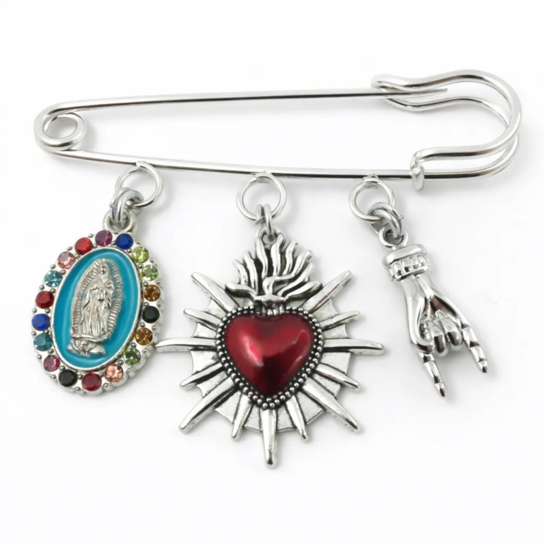 Bijou corse "e breve", Broche “A Luce di Maria” 