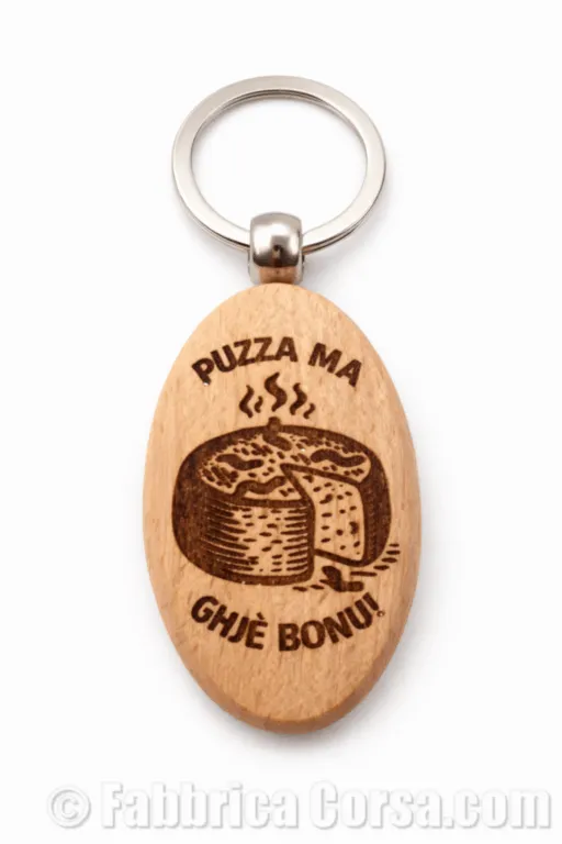 Porte-clé corse en bois gravé « Puzza ma ghjè bonu » avec motif de fromage porte-cle-corse-bois-puzza-ma-ghje-bonu-face.webp