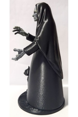 Figurine corse A Strega vue de profil gauche montrant le voile et les mains disproportionnées figurine-corse-a-strega-profil-gauche