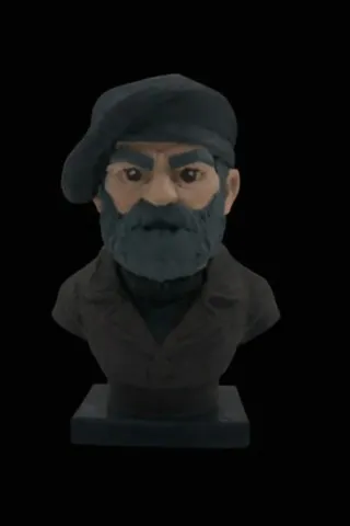 Figurine-corse-Baretta-misgia.webp