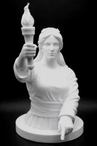 Figurine corse de Faustina Gaffory vue de face figurine-corse-faustina-gaffory-face-15cm.webp