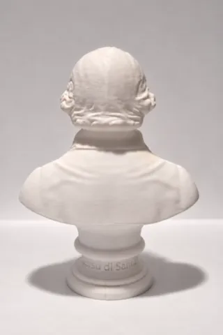Buste de Pasquale Paoli 15 cm vu de dos, création Corsu di Sanna buste-pasquale-paoli-15cm-vue-dos-corsu-di-sanna.webp