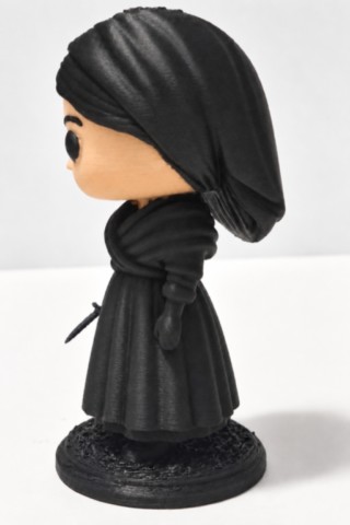 figurine-corse-faustina-gaffori-corsica-pop-profil-gauche