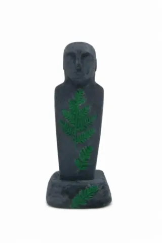 figurine-corse-stantara-vue-face.webp