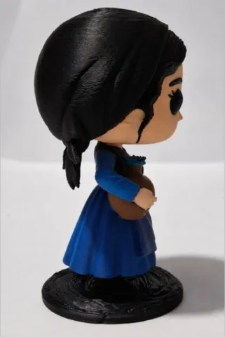figurine-corse-3d-femme-cruche-pop-profil-droit.webp
