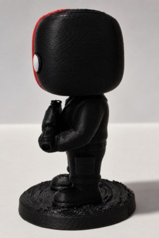 figurine-corse-3d-clandestinu-pop-profil-gauche