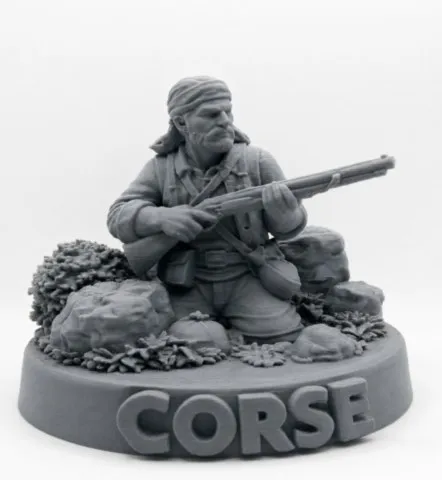 patriottu-figurine-patriote-corse-face.jpg Figurine-corse-patriottu-face.webp
