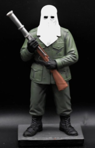 Figurine-corseRibellu-debout