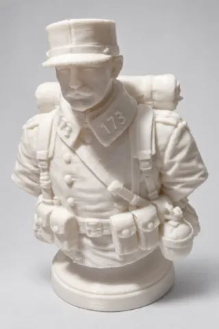 Détail de la figurine U 173 représentant un soldat du 173e RI figurine-u-173-detail-soldat-corse.webp