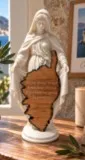 a-santa-madonna-vierge-patronne-corse-mise-en-scene-interieure.webp