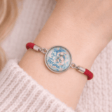 Bracelet "Diu vi salvi Regina" situation