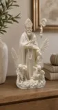 figurine-saint-erasme-corse-sur-bahut-en-bois.webp