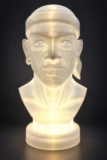 lampe-ambiance-corse-testa-mora-face-fabbrica-corsa.webp