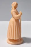 santon-corse-bergere-figurine-corse-cote-droit.webp