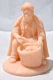 santon-corse-vendeur-chataignes-figurine-corse-face.webp