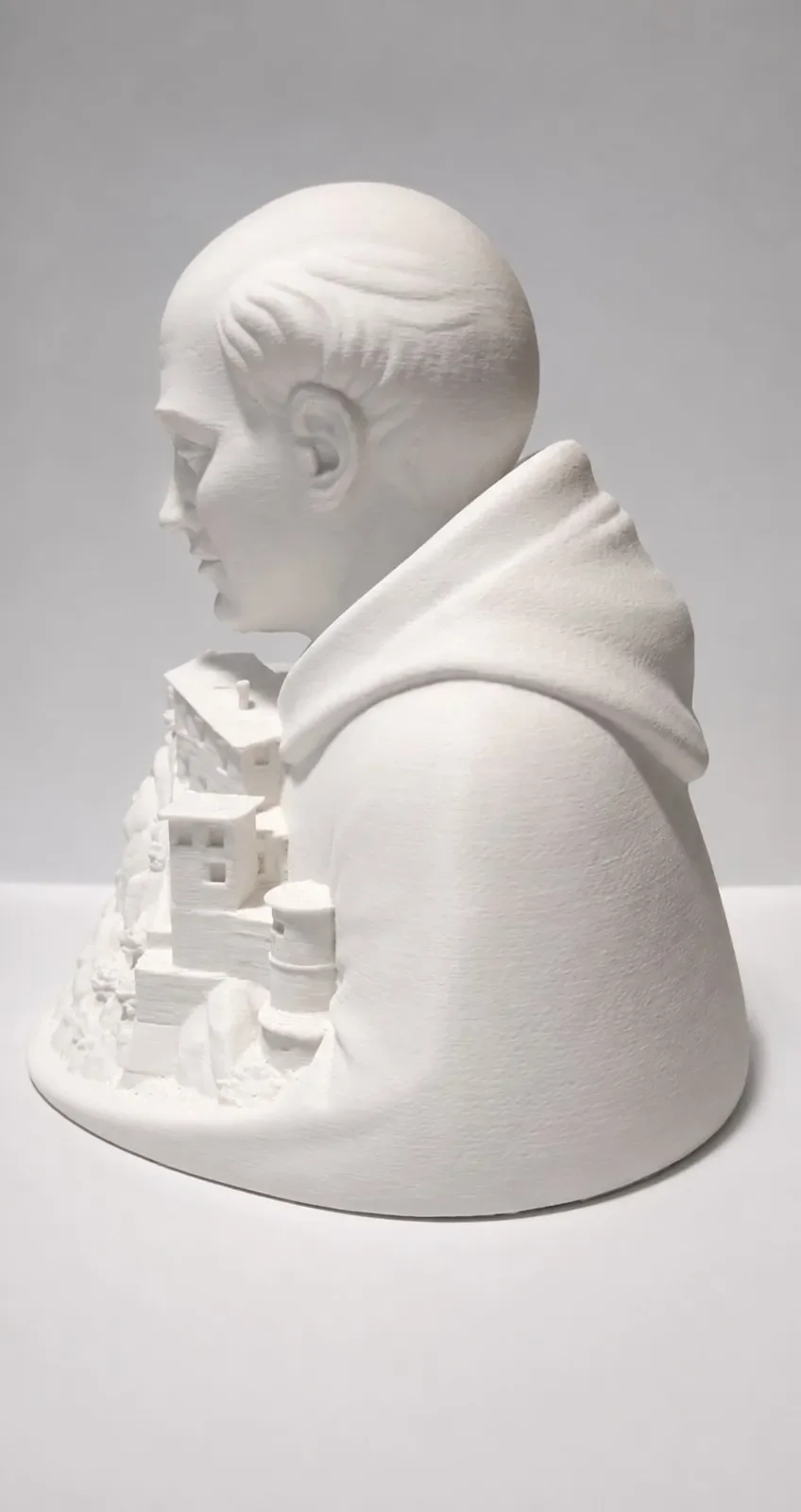 saint-theophile-de-corte-figurine-corse-profil-gauche