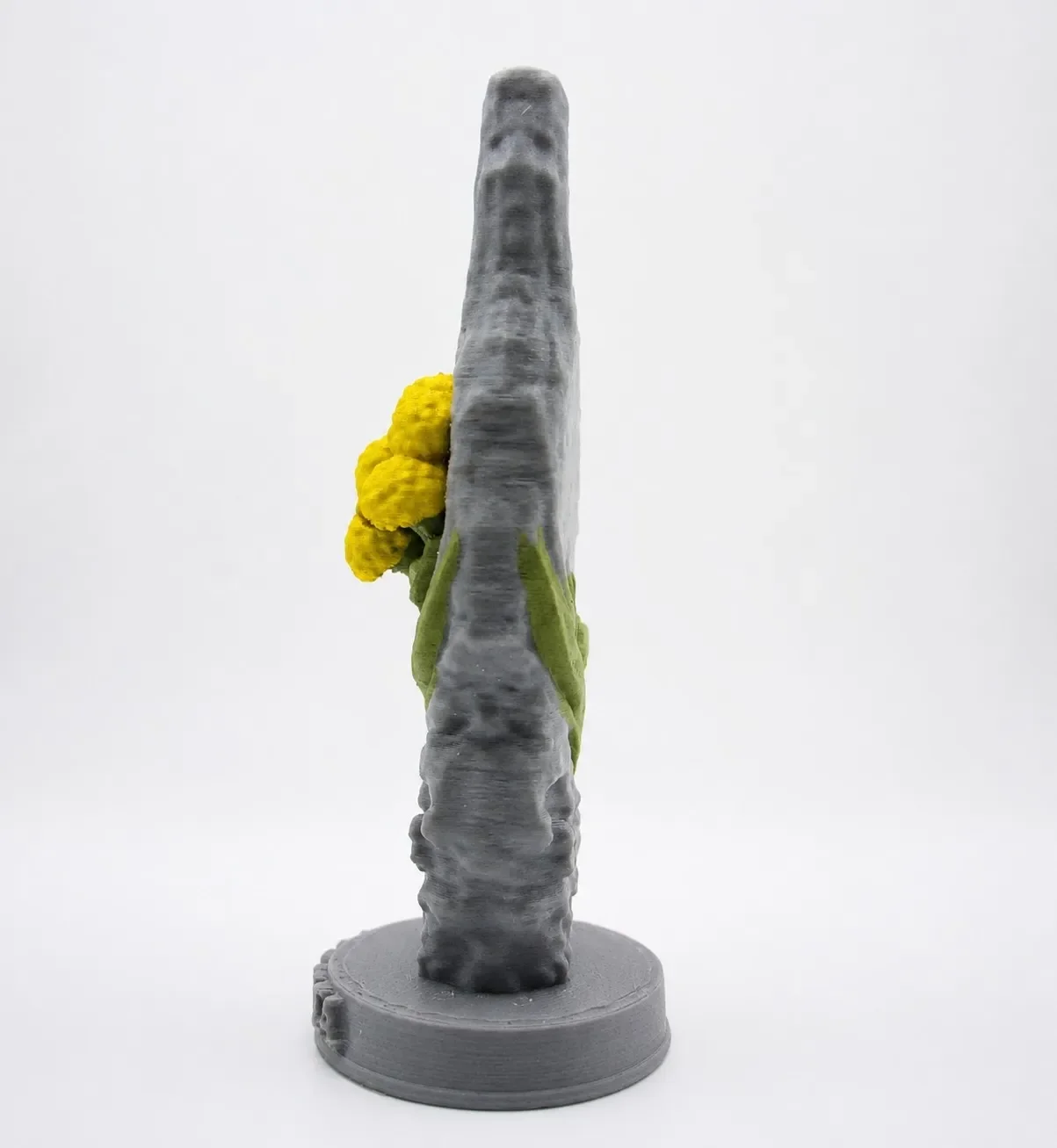 figurine-corse-immortelle-12cm-profil-gauche