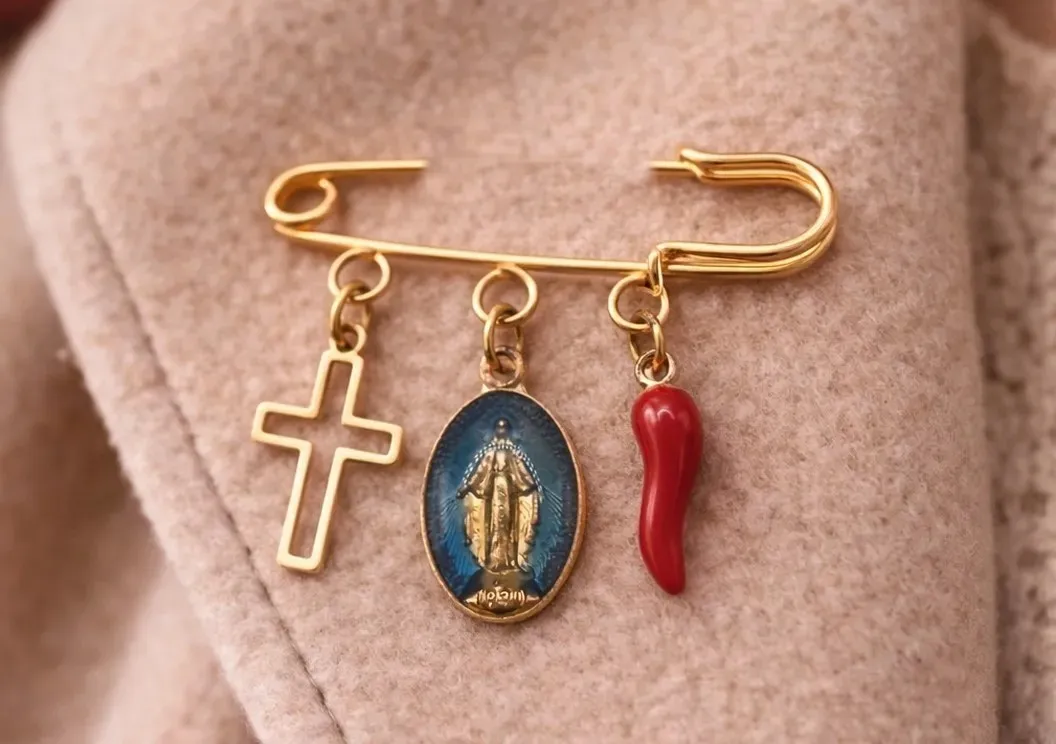 broche-e-breve-medaille-vierge-miraculeuse