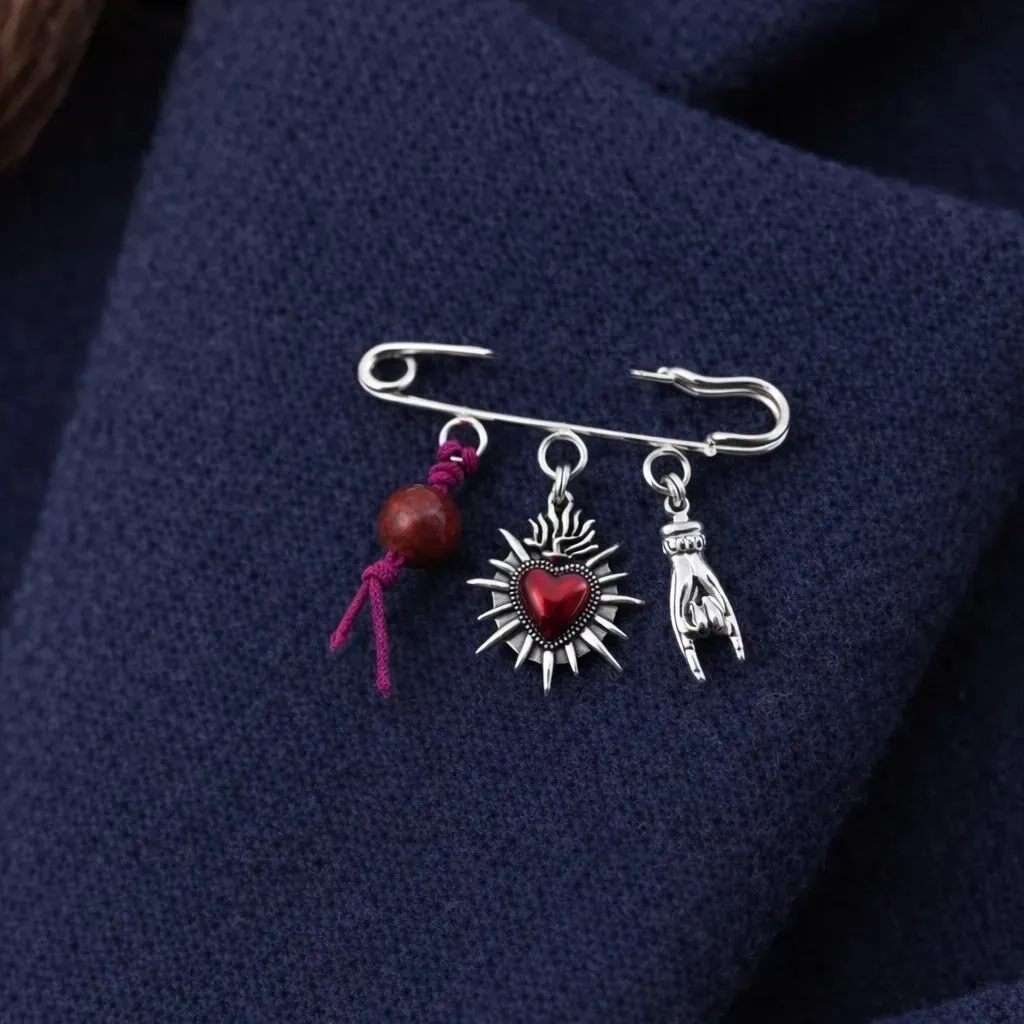broche-protectrice-corse-e-breve