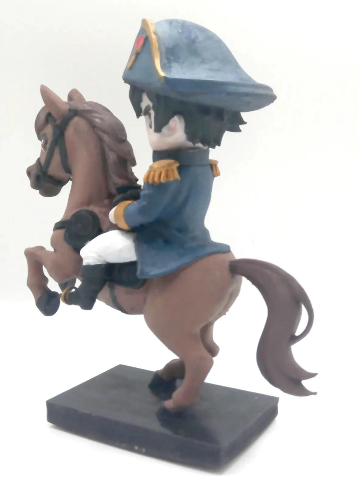 figurine-napoleon-cheval-profil-gauche