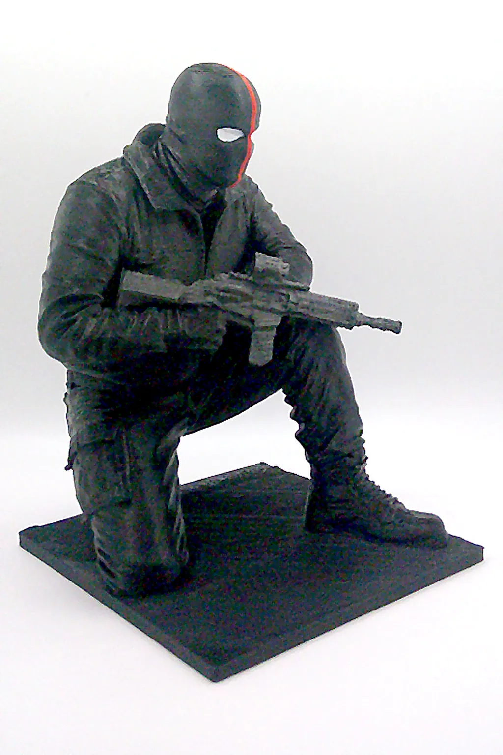 figurine-corse-ribellu-sintinella-vue-laterale-1