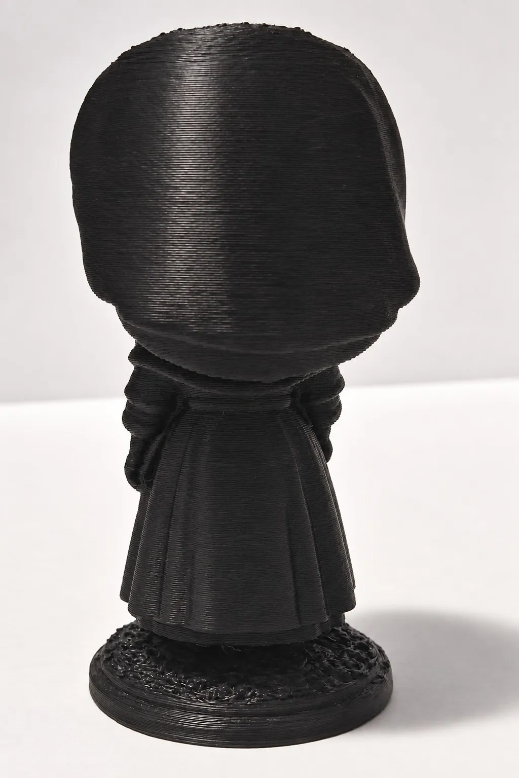 figurine-corse-faustina-gaffori-corsica-pop-vue-dos