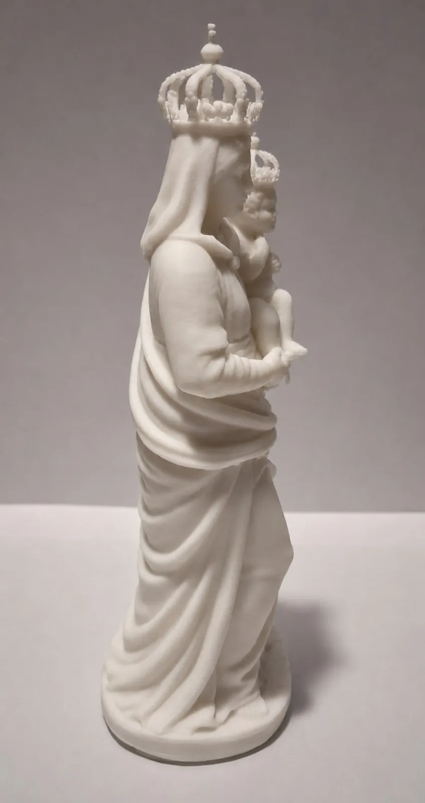 figurine-notre-dame-pancheraccia-profil-droit